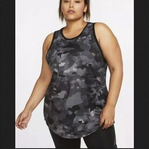 Nike Women’s Dri-Fit Camo Training Tank Grey 2X